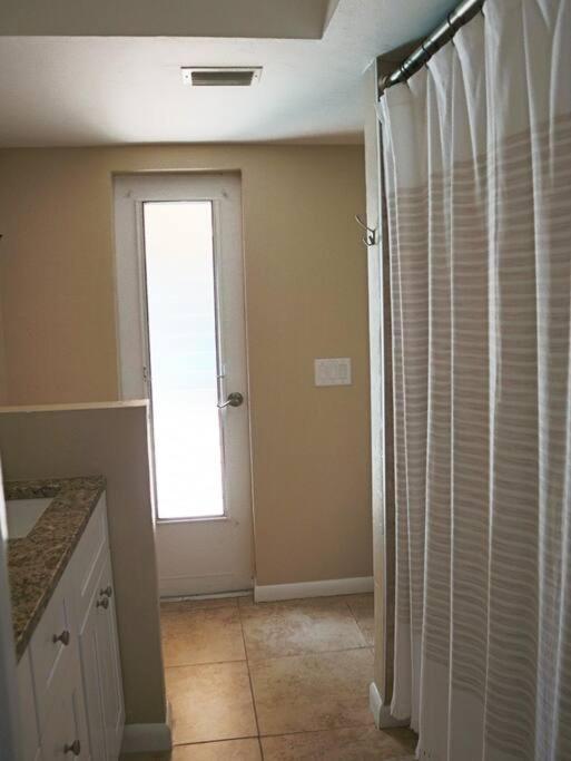 Cozy Retreat, Heated Pool, Water Canal, Bikes,3 Bedroom Cape Coral Eksteriør bilde