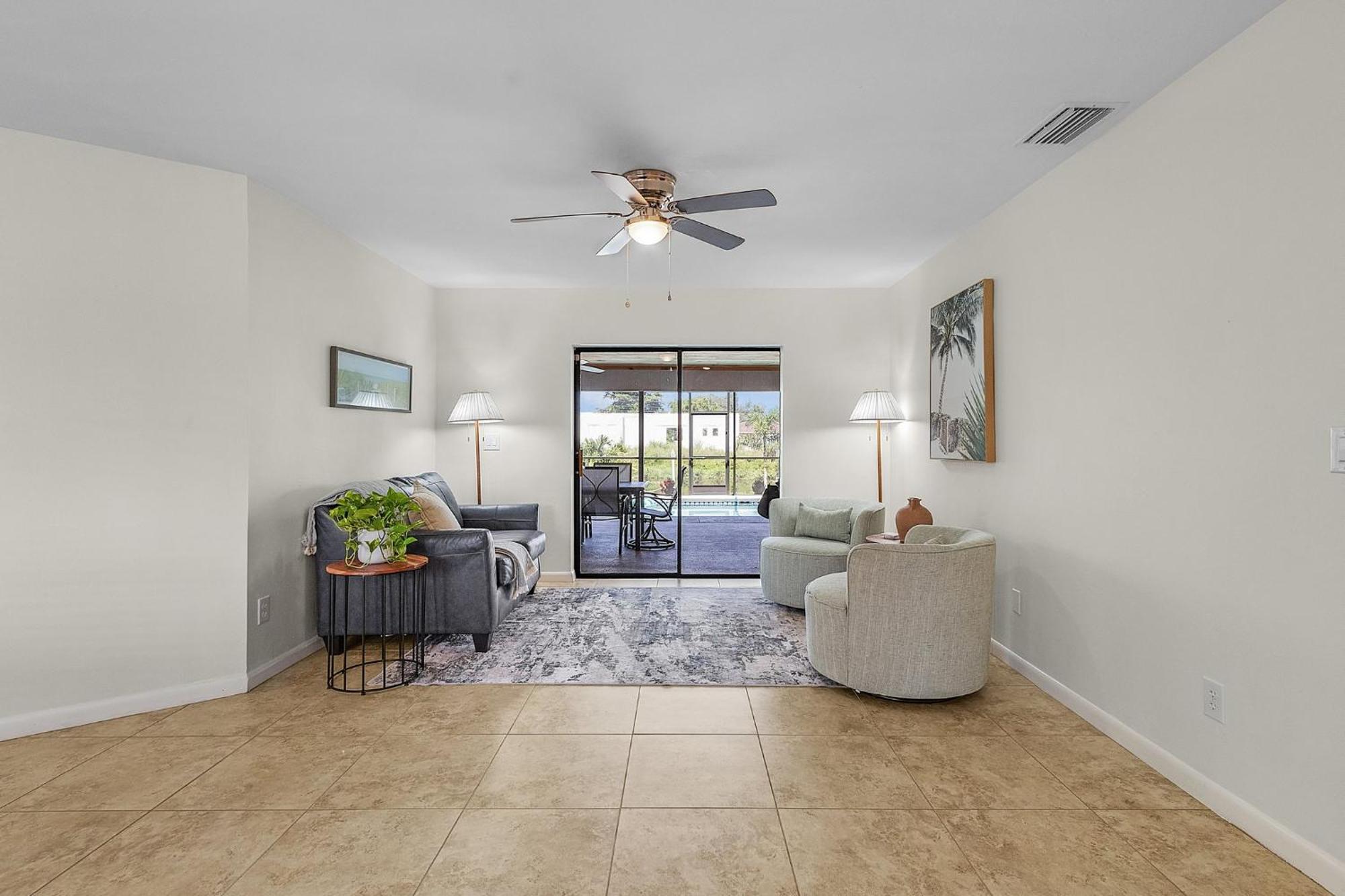 Cozy Retreat, Heated Pool, Water Canal, Bikes,3 Bedroom Cape Coral Eksteriør bilde