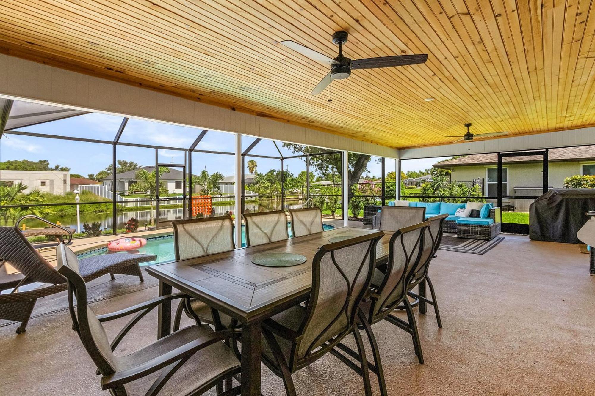 Cozy Retreat, Heated Pool, Water Canal, Bikes,3 Bedroom Cape Coral Eksteriør bilde